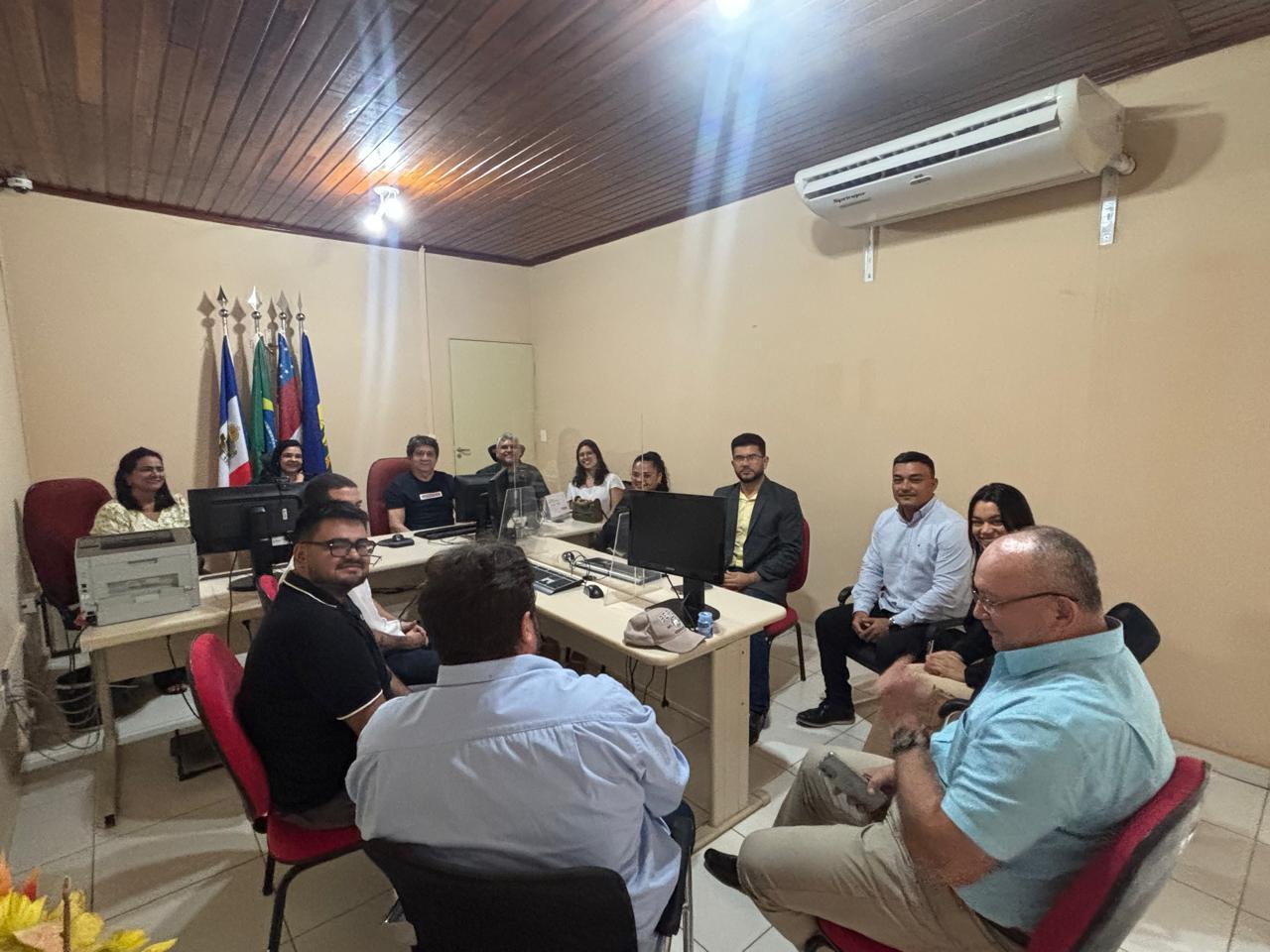 COARI REUNIÃO COM ADVOGADOS