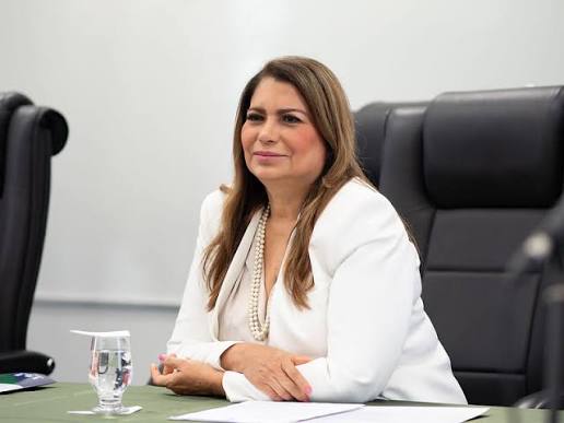 DesRuthSampaio